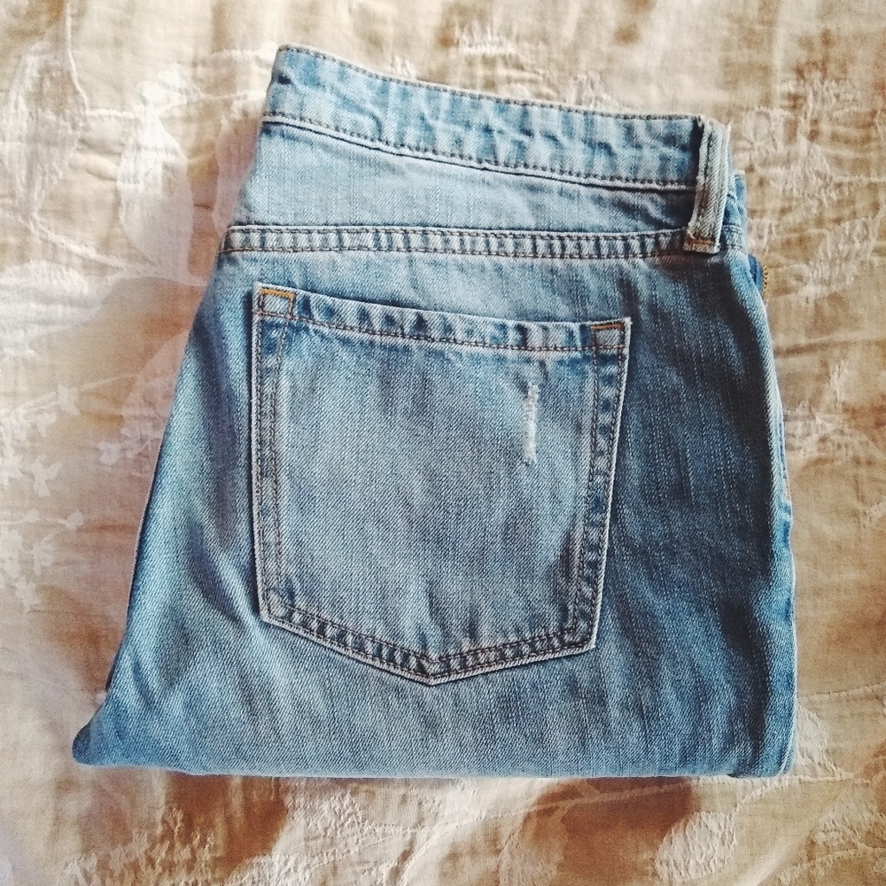 Gap Boyfriend Jeans Size 27